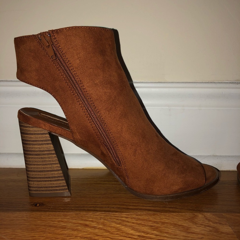 Brown Zipper Wedges Heels